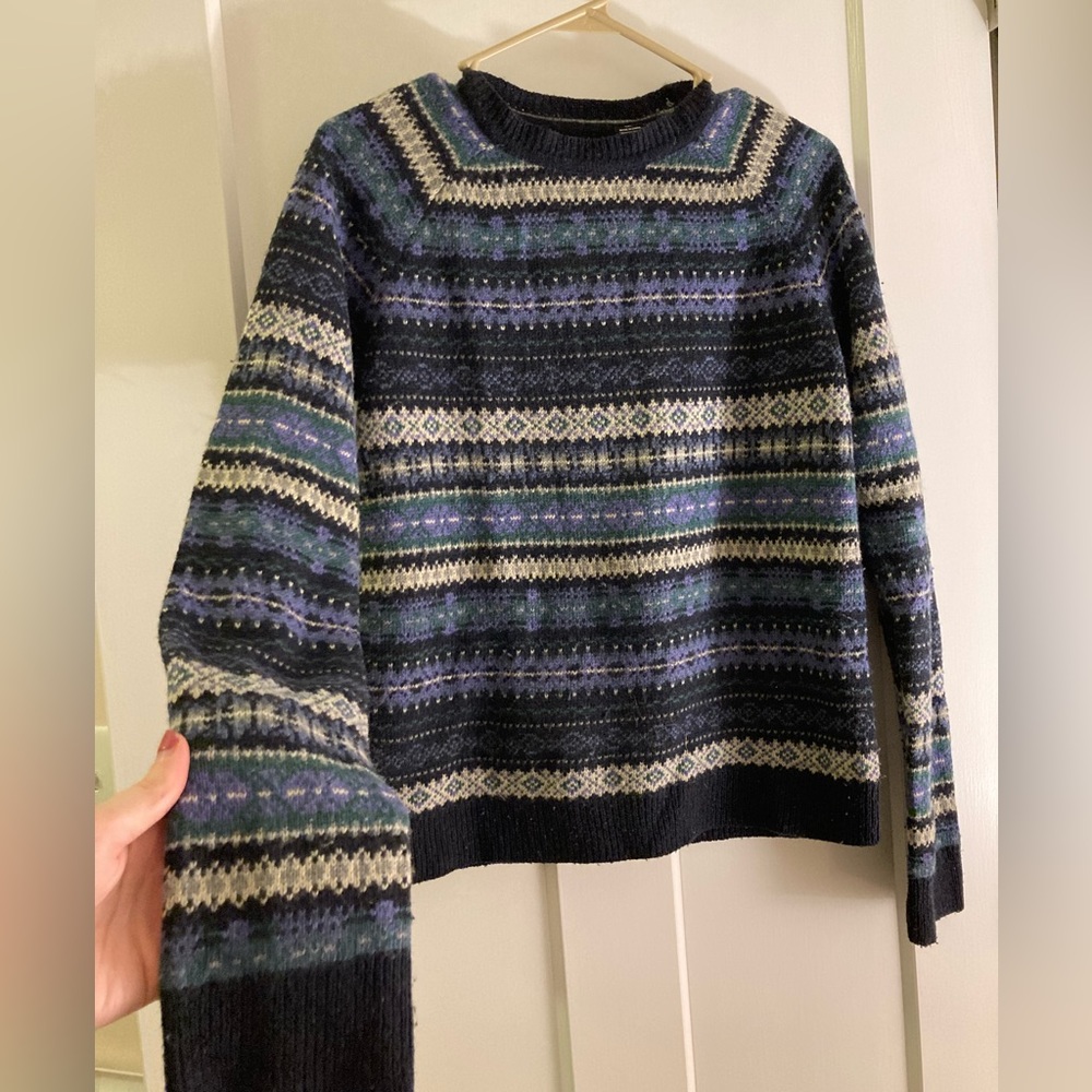 Cozy Patterned Sweater - Picture 2 of 4